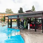 тракия плаза Хотел 4*