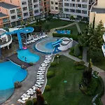Хотел тракия плаза