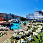 Хотел тракия плаза 4*