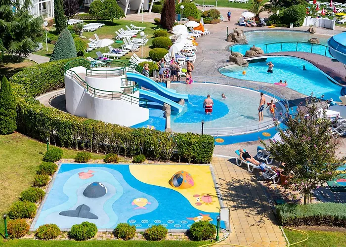 тракия плаза Szálloda 4*