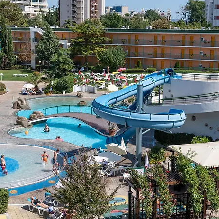 ホテル Trakia Plaza Hotel