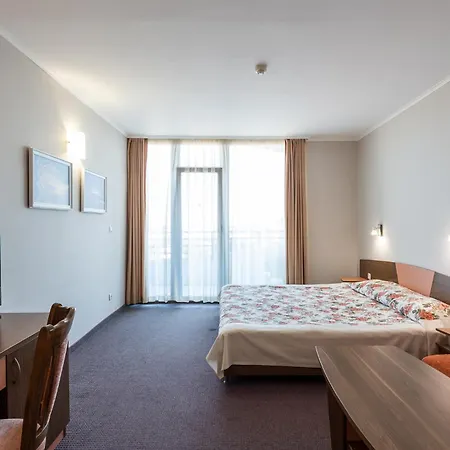 Trakia Plaza Hotel ホテル